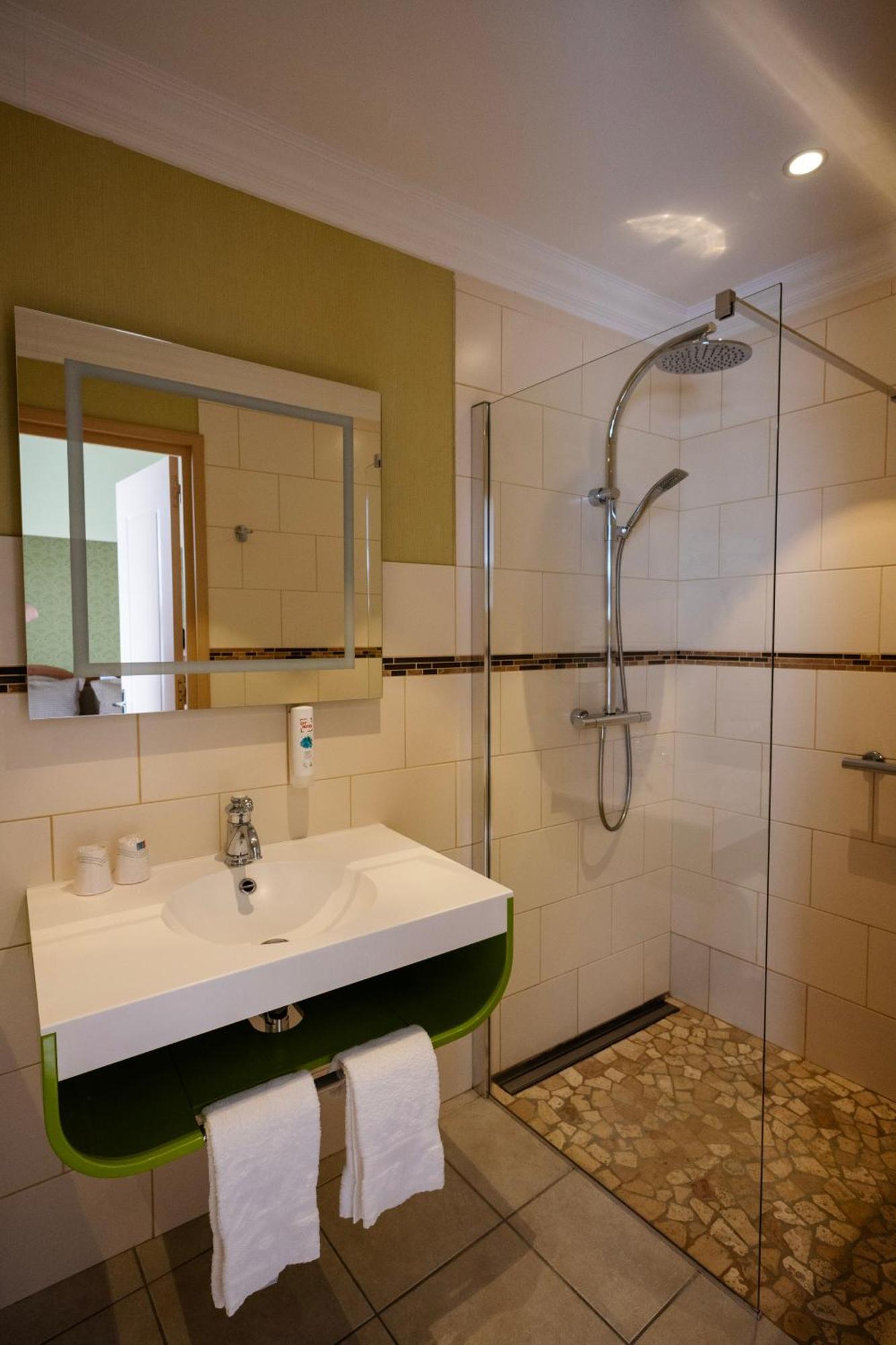 Cit'Hotel Sphinx - Hotel Монтелимар Экстерьер фото