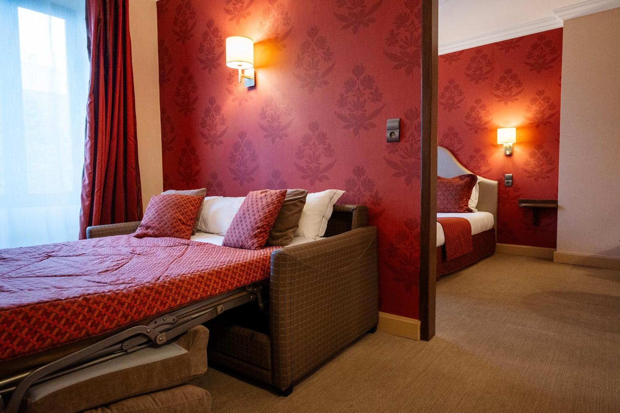 Cit'Hotel Sphinx - Hotel Монтелимар Экстерьер фото