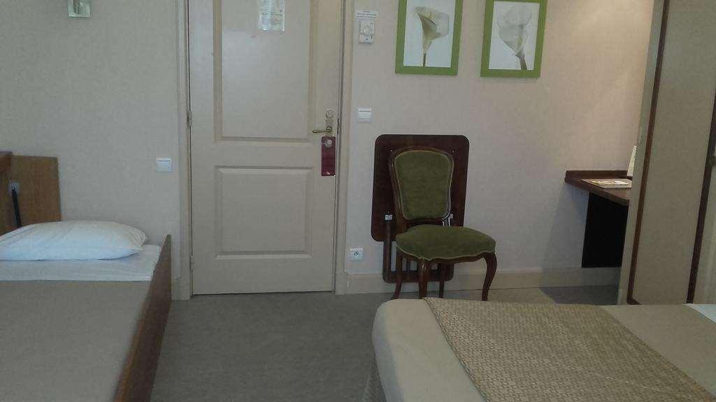 Cit'Hotel Sphinx - Hotel Монтелимар Номер фото
